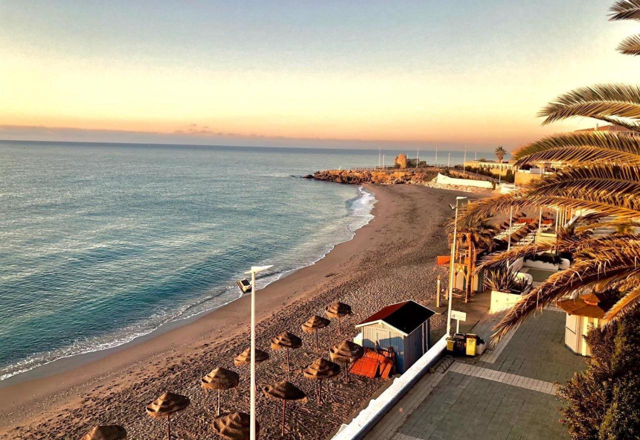 Super Front Line Modern New Apartm Nerja Exterior photo